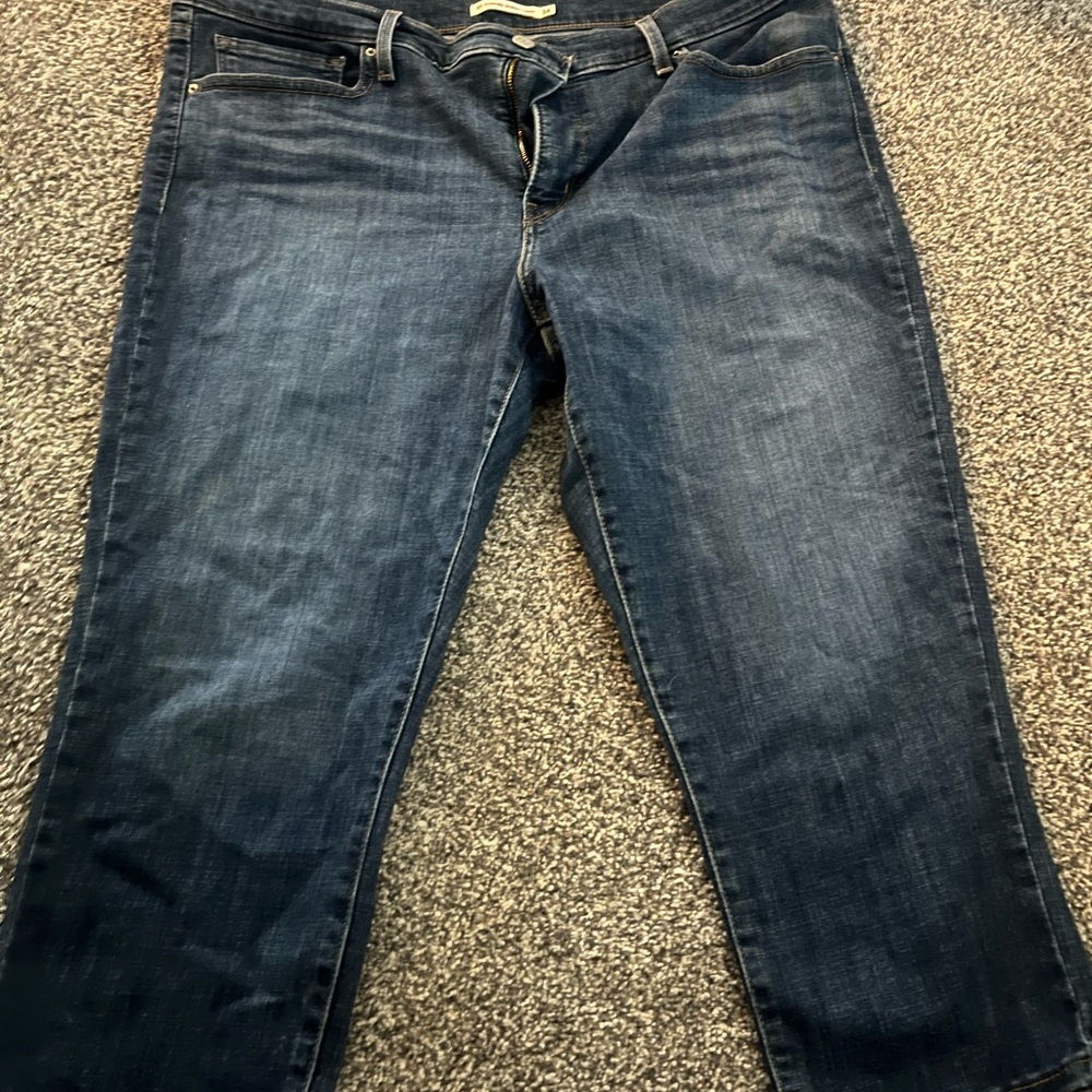 Levi’s Capri Jeans size 34